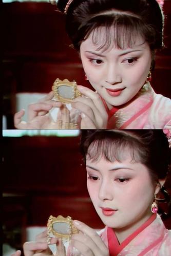 张莉曾在87版《红楼梦》中饰演薛宝钗